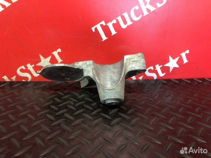 Кронштейн ролика натяжителя Daf XF105