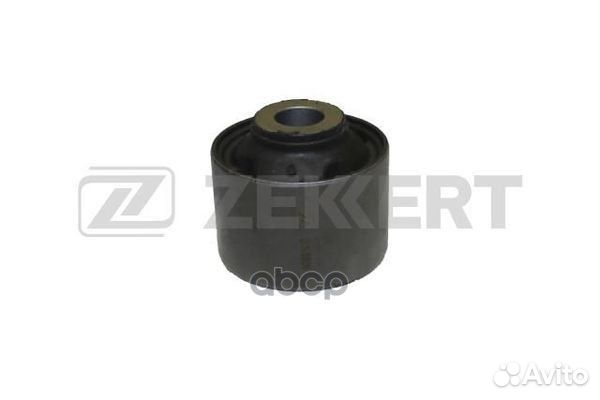 С/блок внешний зад. продольного рычага Pajero