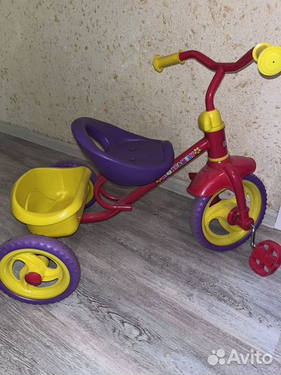 Трехколесный велосипед