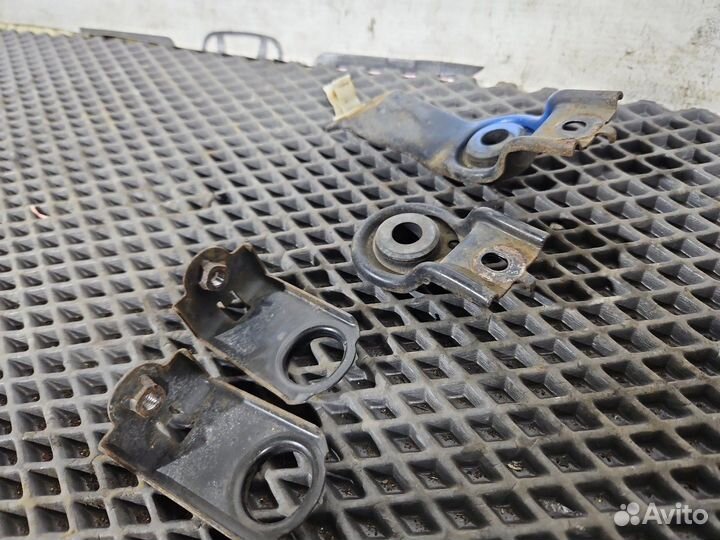 Крепление радиатора Honda Accord CL7 K20A 2007