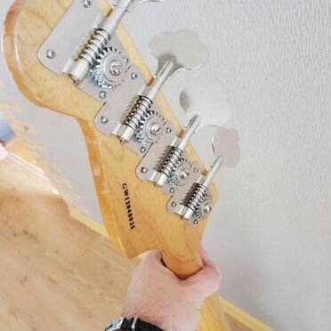 Grass Roots Jazz Bass G-JB-47R (3TS)