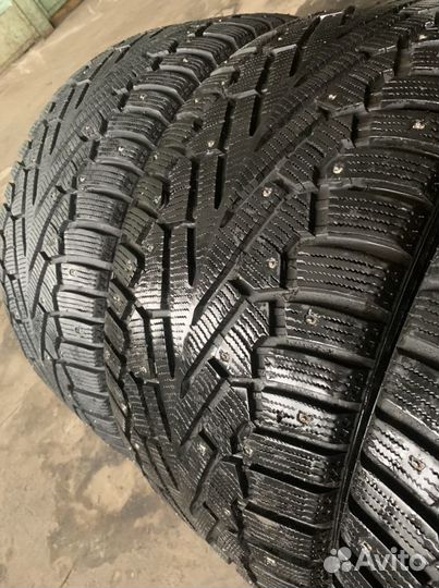 Pirelli Ice Zero 295/35 R21 107H