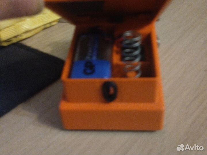 Гитарная педаль boss DS-1