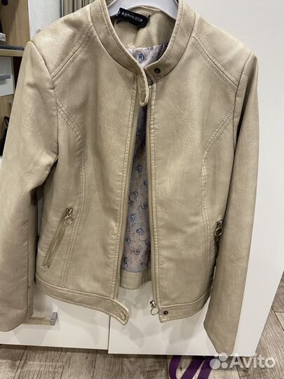 Кожаная куртка для девочки 140