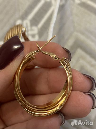 Кольца, серьги, цепи, колье, чокеры