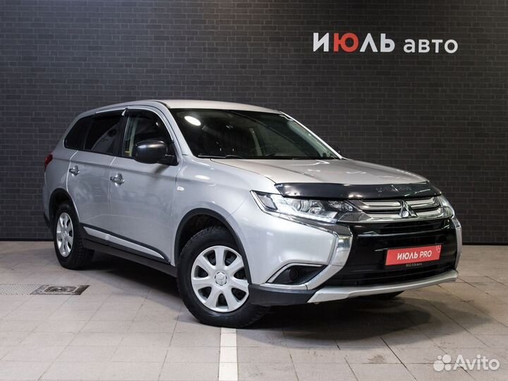 Mitsubishi Outlander 2.0 CVT, 2017, 142 132 км