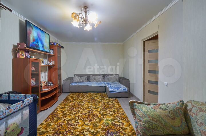 2-к. квартира, 51 м², 1/10 эт.