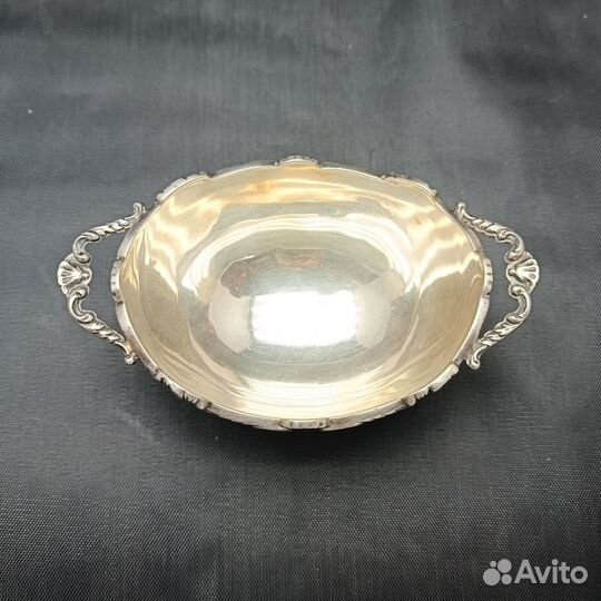 Ваза Конфетница Европа Серебро 830 проба