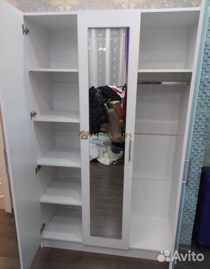 Шкаф распашной