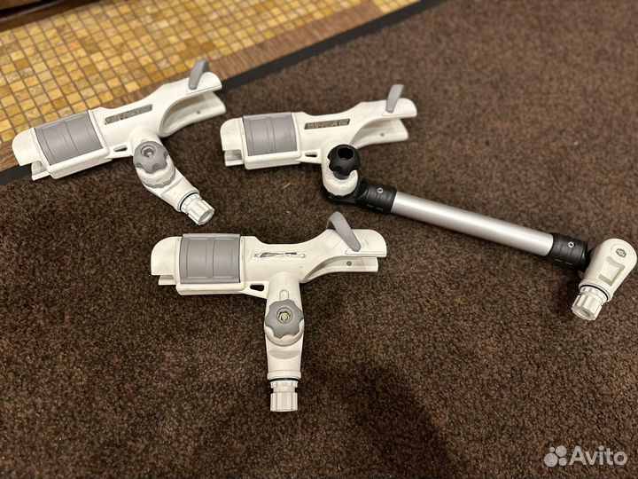 Держатель спиннинга Borika Ht213 белый Tt253