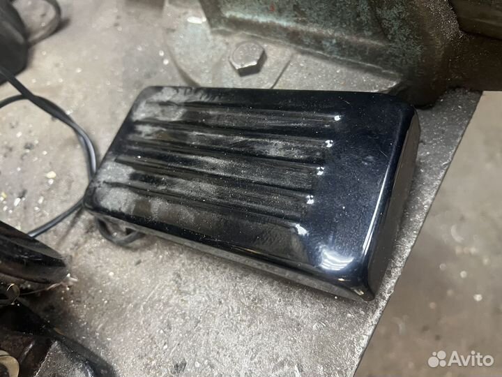 Швейная машина оверлок