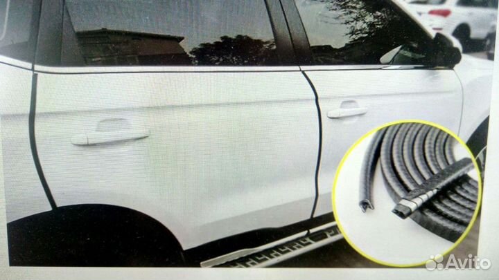 Уплотнитель для дверей автомобиля