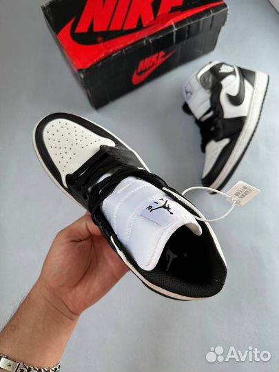 Кроссовки Nike Air Jordan 1 Retro high og Black