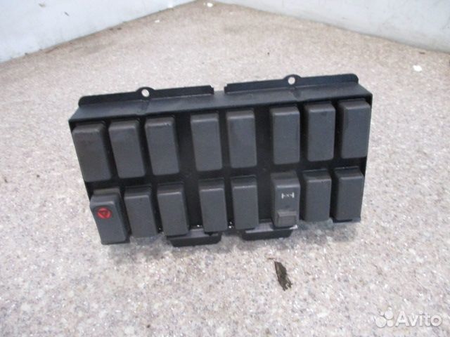Панель кнопок Volvo 20746899