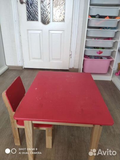 Столик со стульчиком
