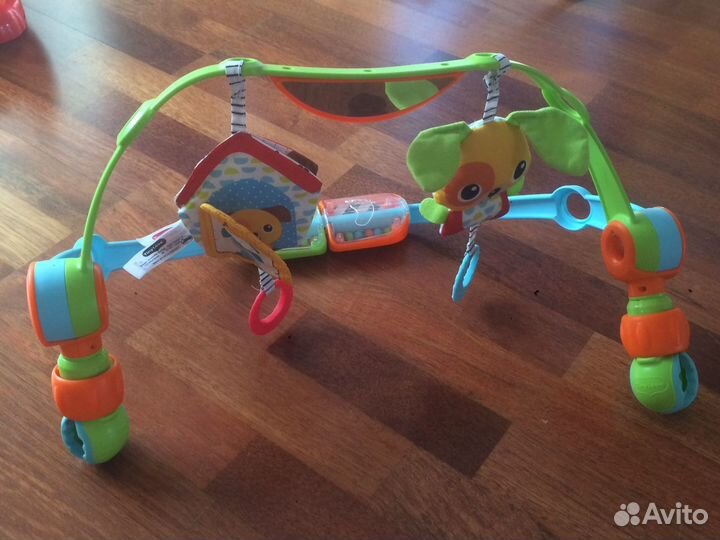 Развивающая дуга для ручек и ножек Tiny Love