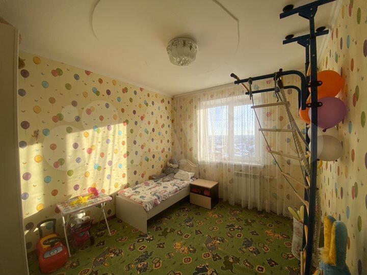 3-к. квартира, 72 м², 8/10 эт.