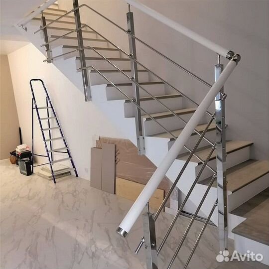 Перила для лестниц