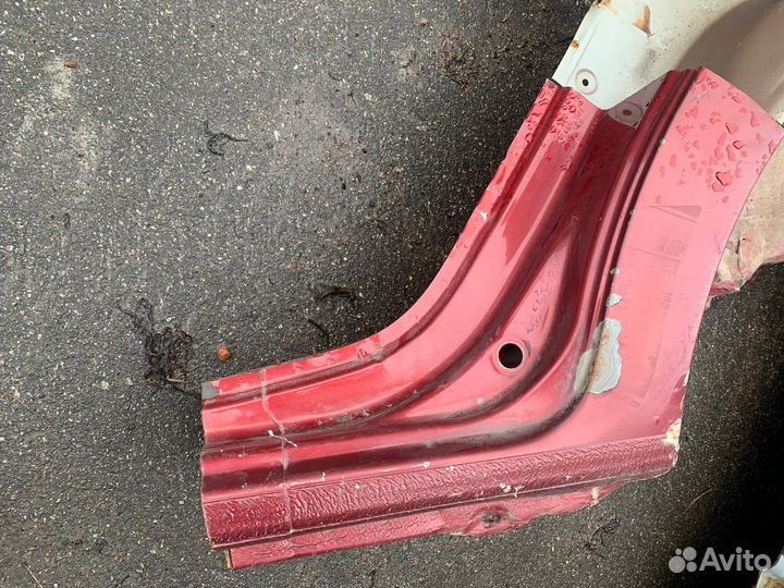 Крыло заднее левое, сапожок Sandero 1