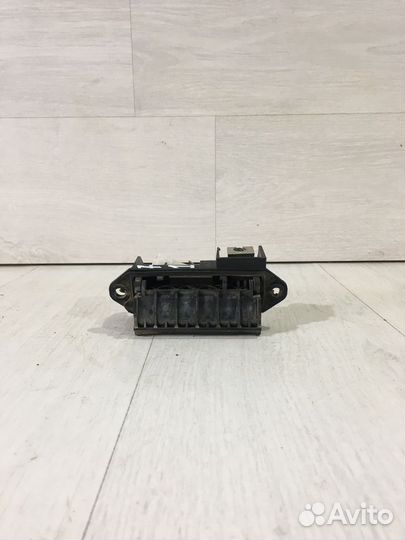 Ручка открывания багажника toyota corolla 120 1.6