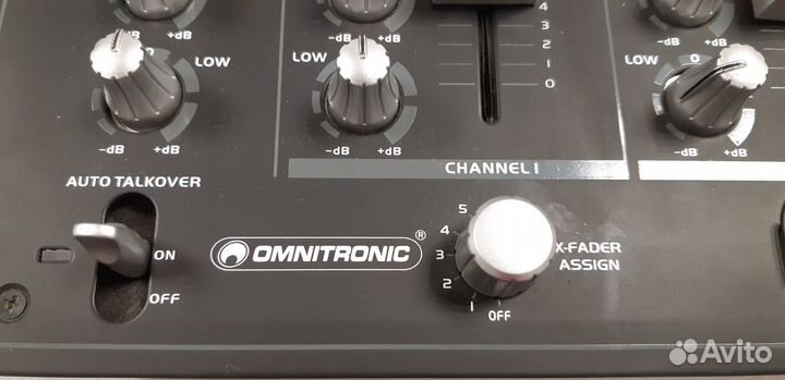 DJ микшер omnitronic EMX-5 двух зонный