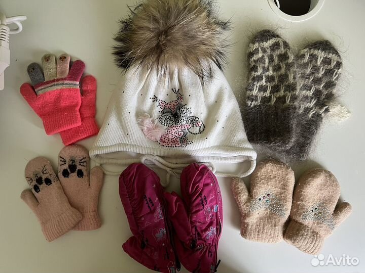 Зимняя шапка краги перчатки вварежки