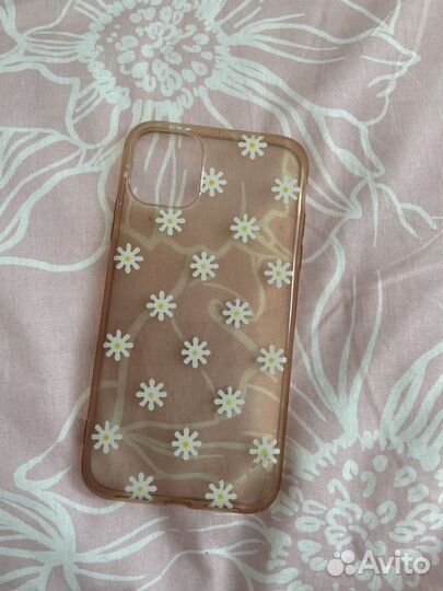 Чехол на iPhone 11