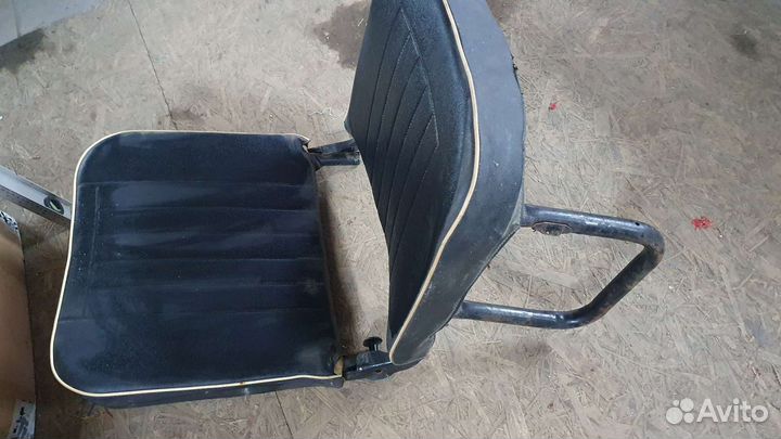 Дополнительное сиденье УАЗ