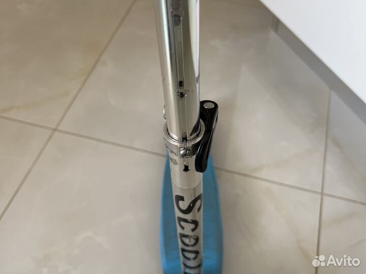 Самокат детский трехколесный