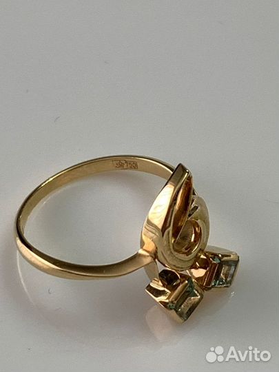 Золотое кольцо с изумрудами 750 проба СССР