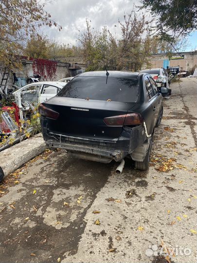 Автомобили на запчасти митцубиши ланцер10