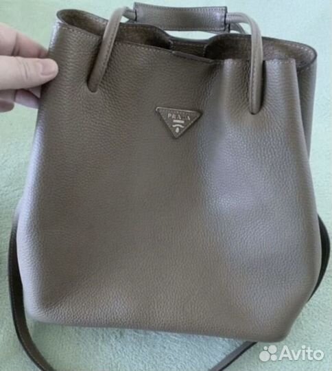 Стильная кожаная сумка