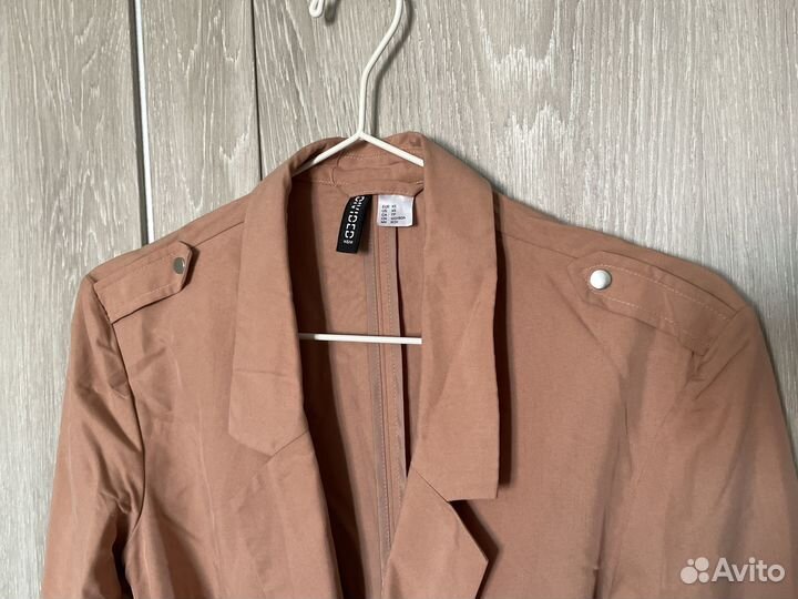 Тренч новый Bershka XS