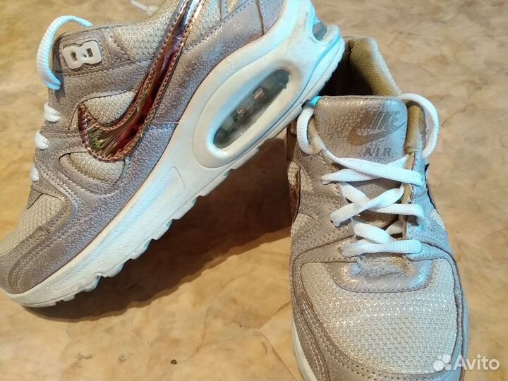 Кроссовки для девочки 35,5