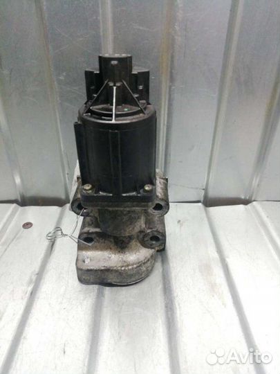 Клапан EGR Opel Zafira B 1.7 2011