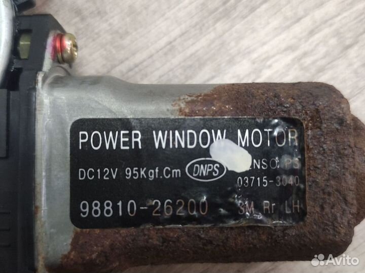 Мотор стеклоподъемника зад. лев Hyundai Santa Fe 1