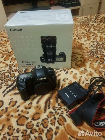 Canon EOS 5D Mark II Body