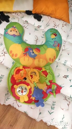 Подушка-валик игровая Fisher-Price