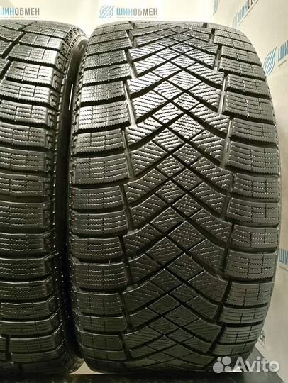 Pirelli Ice Zero 245/40 R18 97H