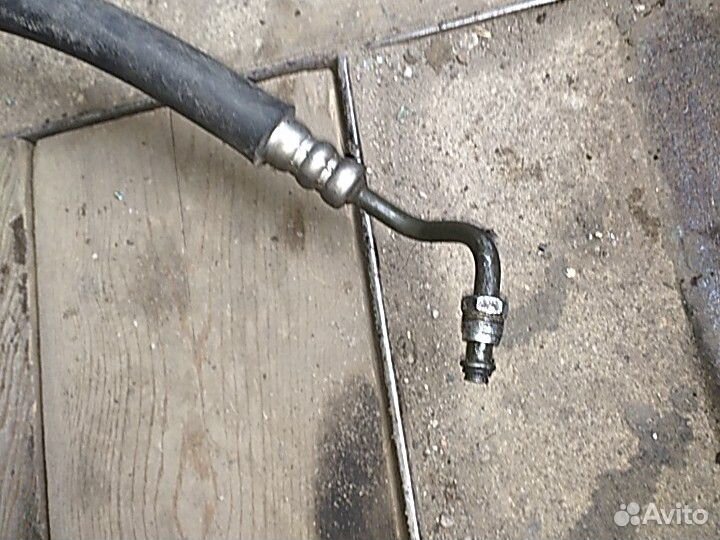 Chevrolet Aveo T250 трубка высокого давления рейки