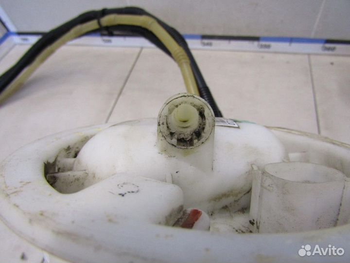 Датчик уровня топлива 1-серия E87/E81 2004