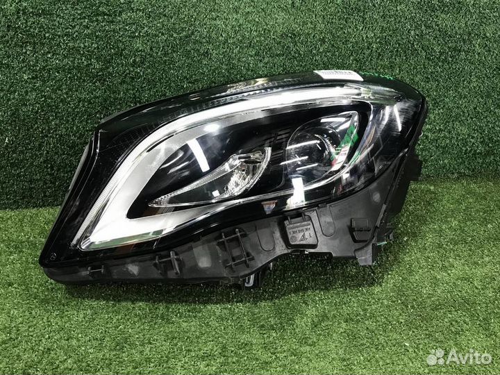 Фара левая Mercedes-Benz GLA-Class