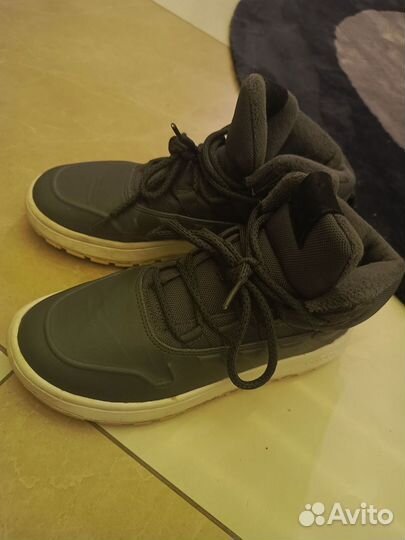 Ботинки зимнии adidas