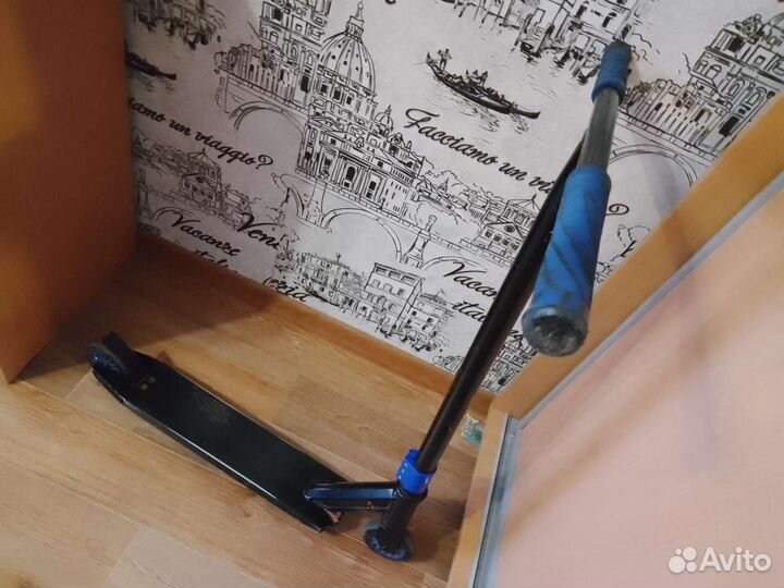 Трюковой самокат