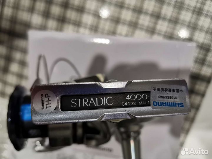 Катушка Shimano stradic 4000 19г