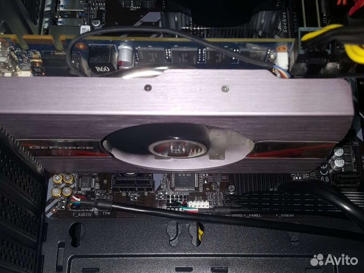 Видеокарта Inno3D GTX 560 Ti