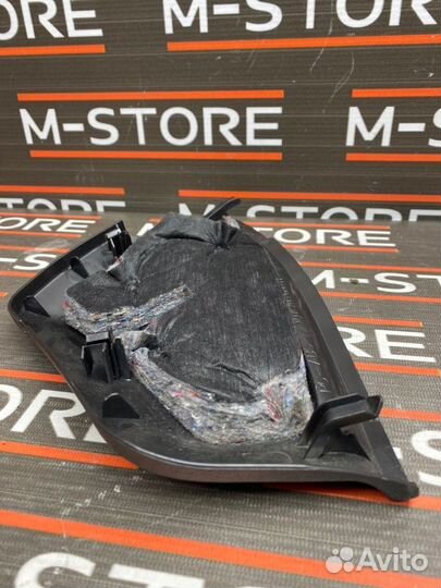 Накладка панели левая Mercedes-Benz C-Class W203