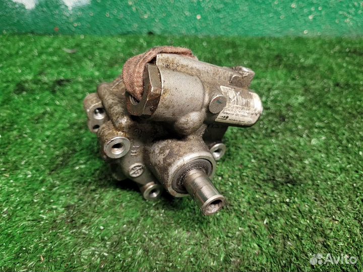 Насос гур на Лада Ларгус