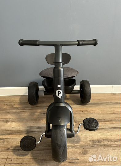 Велосипед трехколесный с ручкой QPlay Rito Star