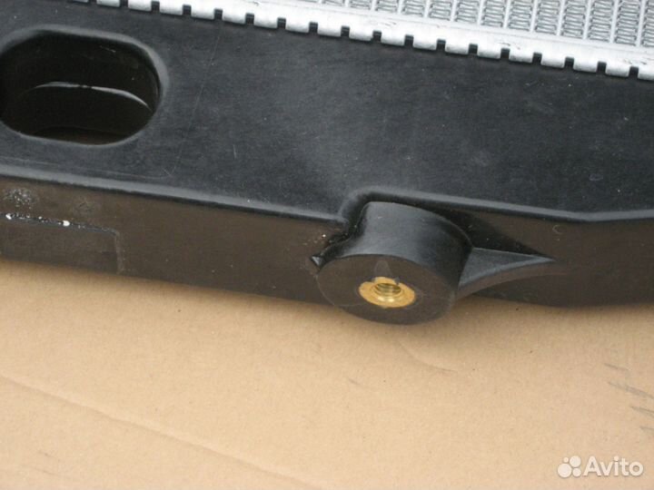 Радиатор на УАЗ универсальный